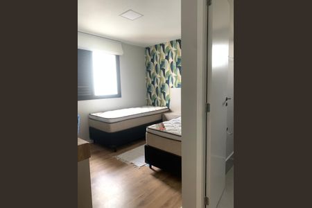 Apartamento à venda com 90m², 2 quartos e 2 vagas Apartamento à venda com 90m², 2 quartos e 2 vagasQuarto