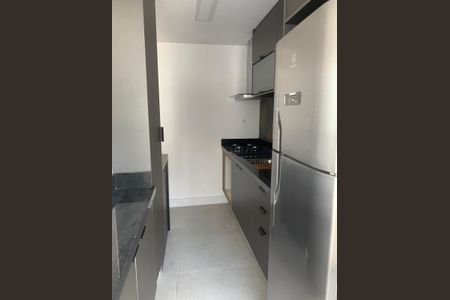 Apartamento à venda com 90m², 2 quartos e 2 vagas Apartamento à venda com 90m², 2 quartos e 2 vagasCozinha