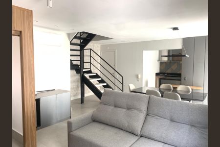 Sala de apartamento para alugar com 2 quartos, 90m² em Cerqueira César, São Paulo