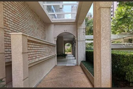 Apartamento à venda com 3 quartos, 178m² em Vila Suzana, São Paulo