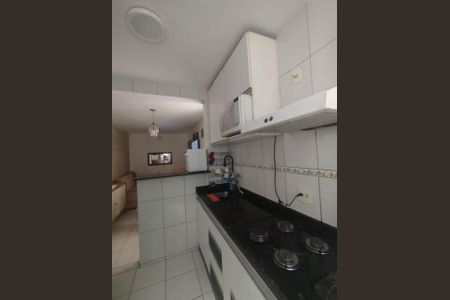 Apartamento à venda com 2 quartos, 45m² em Cabral, Contagem