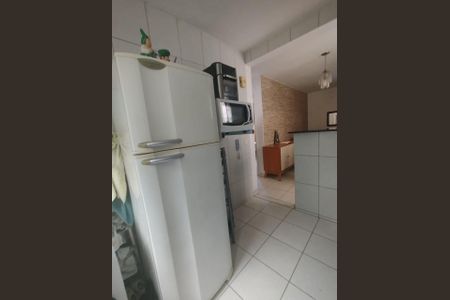 Apartamento à venda com 2 quartos, 45m² em Cabral, Contagem