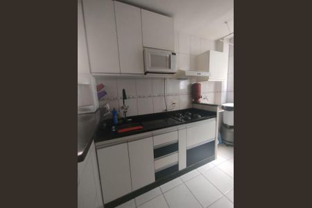 Apartamento à venda com 2 quartos, 45m² em Cabral, Contagem