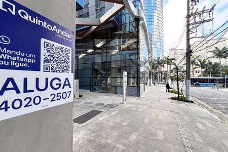 Studio para alugar com 28m², 1 quarto e sem vaga Studio para alugar com 28m², 1 quarto e sem vagaPlaca Instalada dia 18/06/26 Cod_XZZK-412