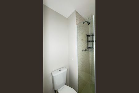 Banheiro de apartamento à venda com 2 quartos, 50m² em Campo Belo, São Paulo