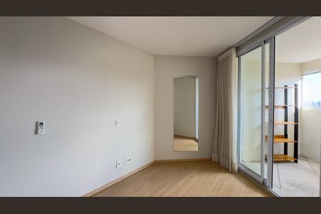 Quarto de apartamento à venda com 2 quartos, 50m² em Campo Belo, São Paulo