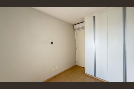 Quarto de apartamento à venda com 2 quartos, 50m² em Campo Belo, São Paulo