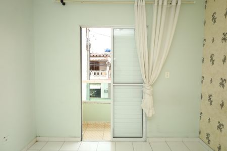 Casa para alugar com 65m², 2 quartos e 2 vagasSacada