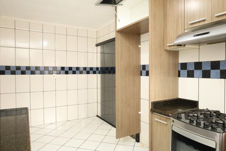 Casa para alugar com 65m², 2 quartos e 2 vagasCozinha