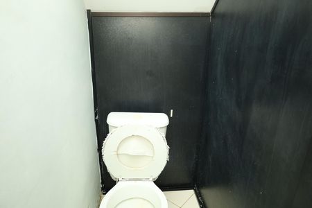 Casa para alugar com 65m², 2 quartos e 2 vagasBanheiro 2 - Lavabo