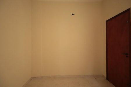 Casa à venda com 215m², 3 quartos e 2 vagasQuarto 3