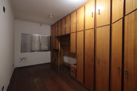 Casa à venda com 215m², 3 quartos e 2 vagasQuarto 1 - Suíte