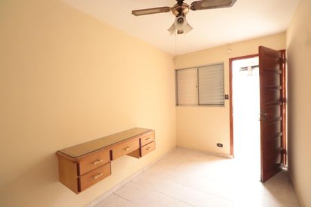 Casa à venda com 215m², 3 quartos e 2 vagasQuarto de Serviço