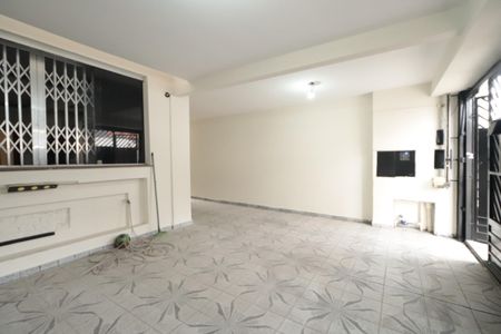 Casa à venda com 215m², 3 quartos e 2 vagasGaragem