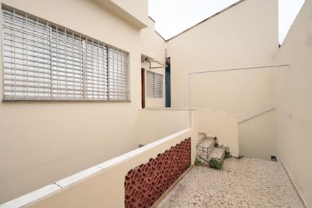 Casa à venda com 215m², 3 quartos e 2 vagasTerraço