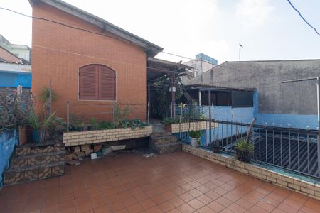 Casa à venda com 230m², 3 quartos e 3 vagas Casa à venda com 230m², 3 quartos e 3 vagasQuintal