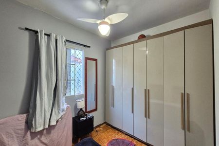 Casa à venda com 85m², 4 quartos e 4 vagas Casa à venda com 85m², 4 quartos e 4 vagasQuarto 3