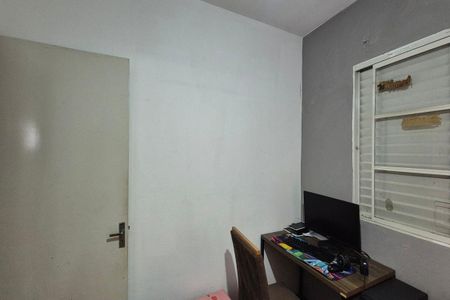 Casa à venda com 85m², 4 quartos e 4 vagas Casa à venda com 85m², 4 quartos e 4 vagasQuarto 2