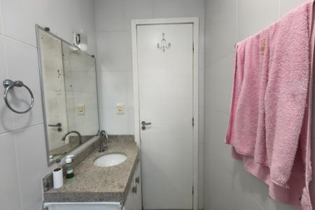 Apartamento para alugar com 89m², 2 quartos e 1 vaga Apartamento para alugar com 89m², 2 quartos e 1 vagaBanheiro