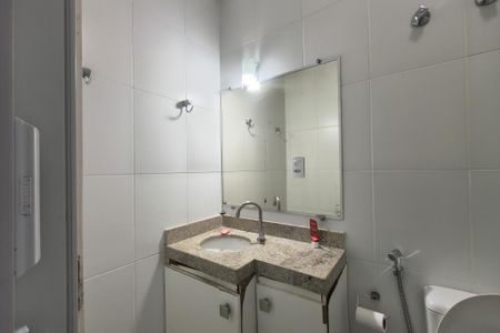Apartamento para alugar com 89m², 2 quartos e 1 vaga Apartamento para alugar com 89m², 2 quartos e 1 vagaBanheiro da Suíte