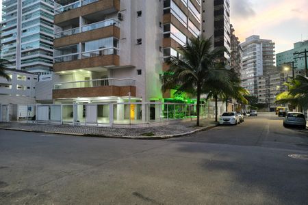 Apartamento para alugar com 89m², 2 quartos e 1 vaga Apartamento para alugar com 89m², 2 quartos e 1 vagaFachada