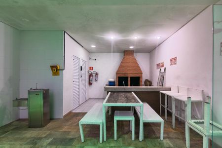 Apartamento para alugar com 89m², 2 quartos e 1 vaga Apartamento para alugar com 89m², 2 quartos e 1 vagaÁrea comum - Churrasqueira