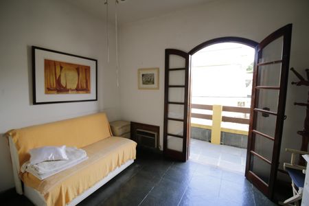 Casa de condomínio para alugar com 192m², 3 quartos e 2 vagasQuarto 2