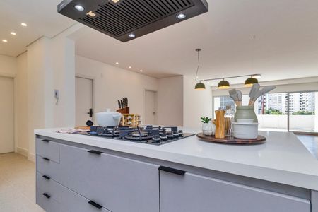Apartamento à venda com 202m², 3 quartos e 1 vaga Apartamento à venda com 202m², 3 quartos e 1 vagaFoto 04