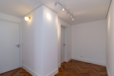 Apartamento à venda com 202m², 3 quartos e 1 vaga Apartamento à venda com 202m², 3 quartos e 1 vagaFoto 10