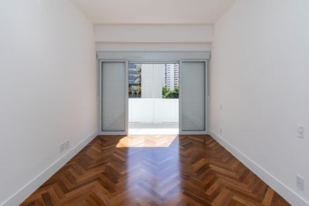 Apartamento à venda com 202m², 3 quartos e 1 vaga Apartamento à venda com 202m², 3 quartos e 1 vagaFoto 05