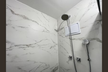 Studio para alugar com 29m², 1 quarto e sem vaga Studio para alugar com 29m², 1 quarto e sem vagaBanheiro