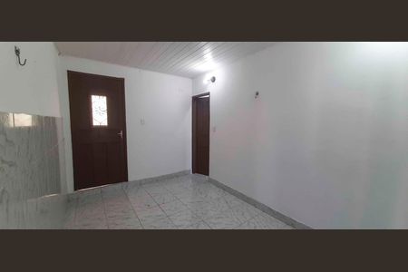 Casa para alugar com 50m², 2 quartos e 1 vaga