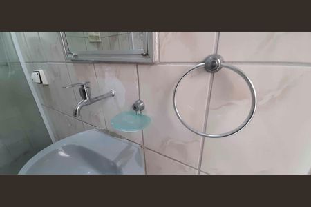 Casa para alugar com 50m², 2 quartos e 1 vaga