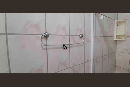 Casa para alugar com 50m², 2 quartos e 1 vaga