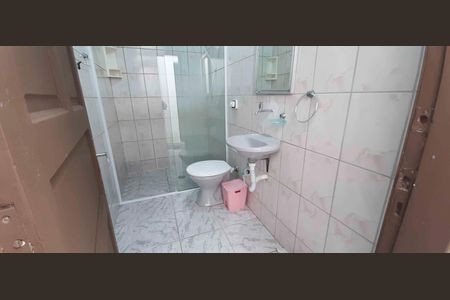 Casa para alugar com 50m², 2 quartos e 1 vaga