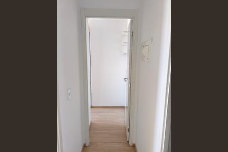 Apartamento para alugar com 39m², 2 quartos e sem vaga Apartamento para alugar com 39m², 2 quartos e sem vagaCorredor