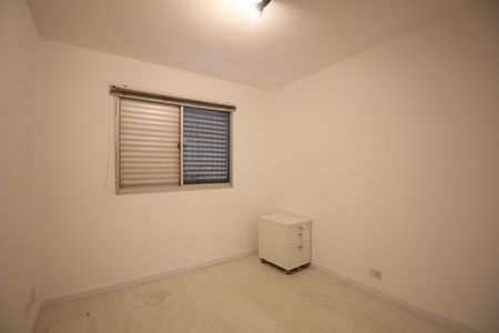 Apartamento à venda com 102m², 3 quartos e 2 vagasQuarto 3
