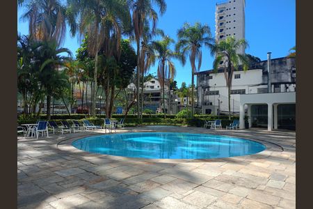 Apartamento à venda com 102m², 3 quartos e 2 vagasÁrea comum - Piscina