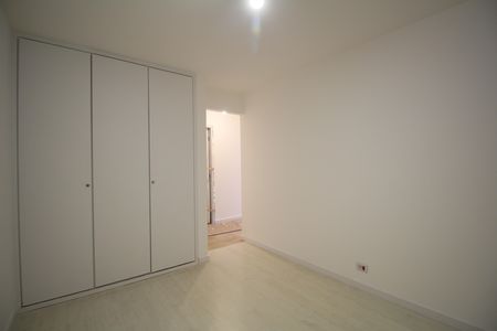 Apartamento à venda com 102m², 3 quartos e 2 vagasQuarto 2