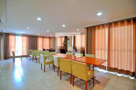 Apartamento para alugar com 52m², 2 quartos e 1 vaga Apartamento para alugar com 52m², 2 quartos e 1 vagaÁrea comum - Salão de festas