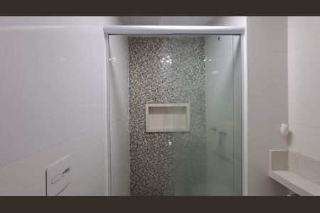 Apartamento para alugar com 52m², 2 quartos e 1 vaga Apartamento para alugar com 52m², 2 quartos e 1 vagaBanheiro