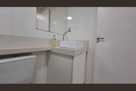 Apartamento para alugar com 52m², 2 quartos e 1 vaga Apartamento para alugar com 52m², 2 quartos e 1 vagaBanheiro