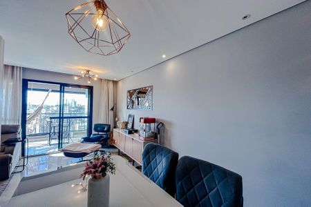Apartamento à venda com 73m², 2 quartos e 1 vagaSala
