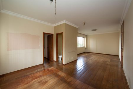 Apartamento à venda com 180m², 4 quartos e 2 vagas Apartamento à venda com 180m², 4 quartos e 2 vagasSALA