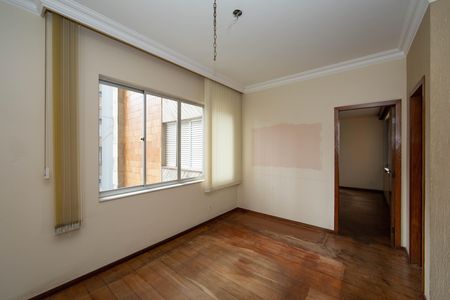 Apartamento à venda com 180m², 4 quartos e 2 vagas Apartamento à venda com 180m², 4 quartos e 2 vagasSALA