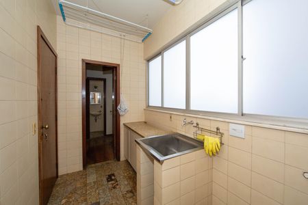 Apartamento à venda com 180m², 4 quartos e 2 vagas Apartamento à venda com 180m², 4 quartos e 2 vagasAREA DE SERVICO