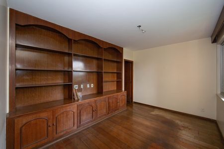 Apartamento à venda com 180m², 4 quartos e 2 vagas Apartamento à venda com 180m², 4 quartos e 2 vagasSALA
