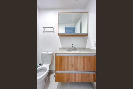 Apartamento à venda com 76m², 2 quartos e 1 vagaBanheiro da Suíte