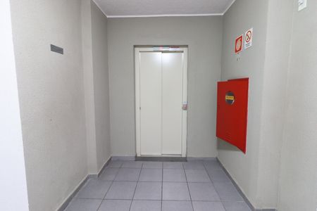  Área comum - Elevador de apartamento à venda com 2 quartos, 50m² em Morro Santana, Porto Alegre