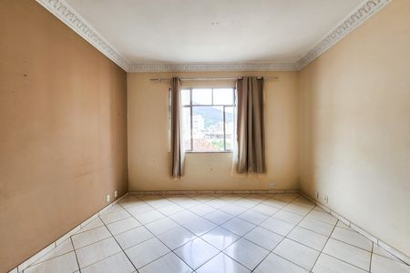Apartamento para alugar com 106m², 3 quartos e 1 vaga Apartamento para alugar com 106m², 3 quartos e 1 vagaSala